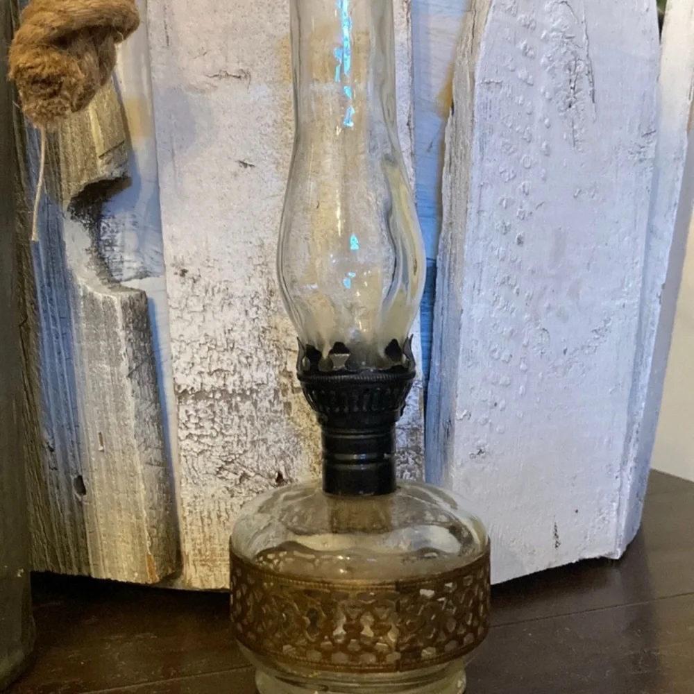 Antique Oil Lamp Pristine